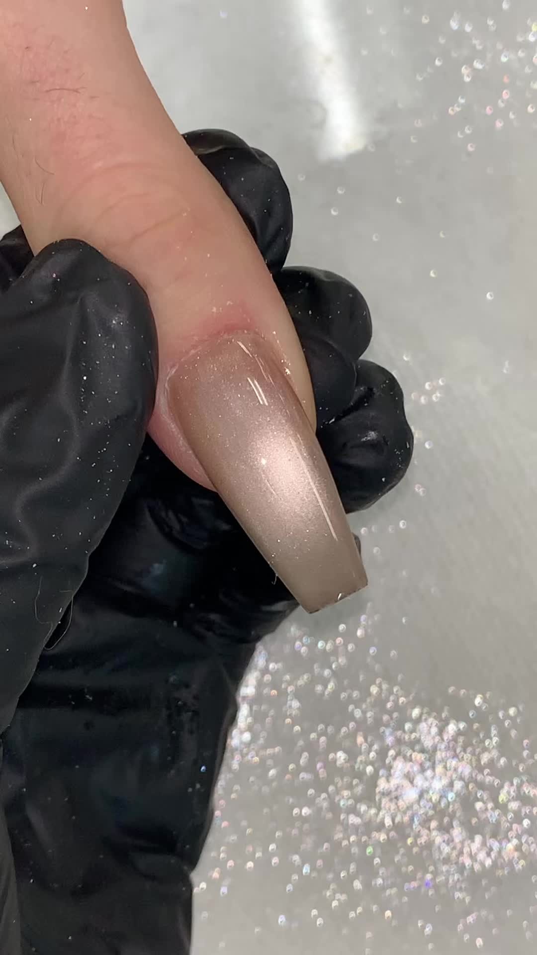 @Riya's Nails