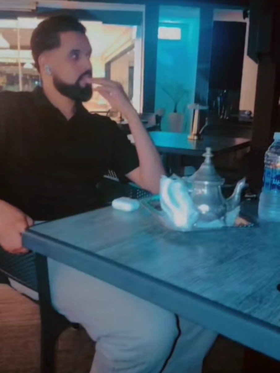 @k&ocirc;z&aelig;n 🕴️
