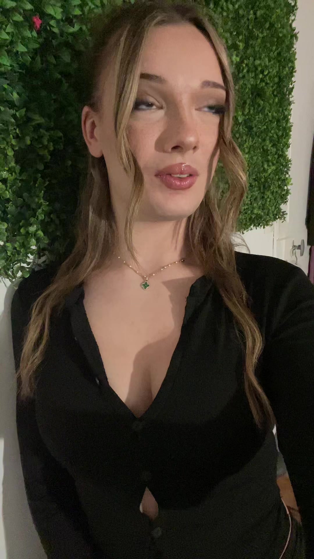 @julyghm