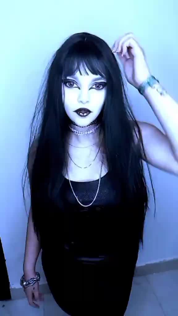@BADDIE⁷ 💣🖤
