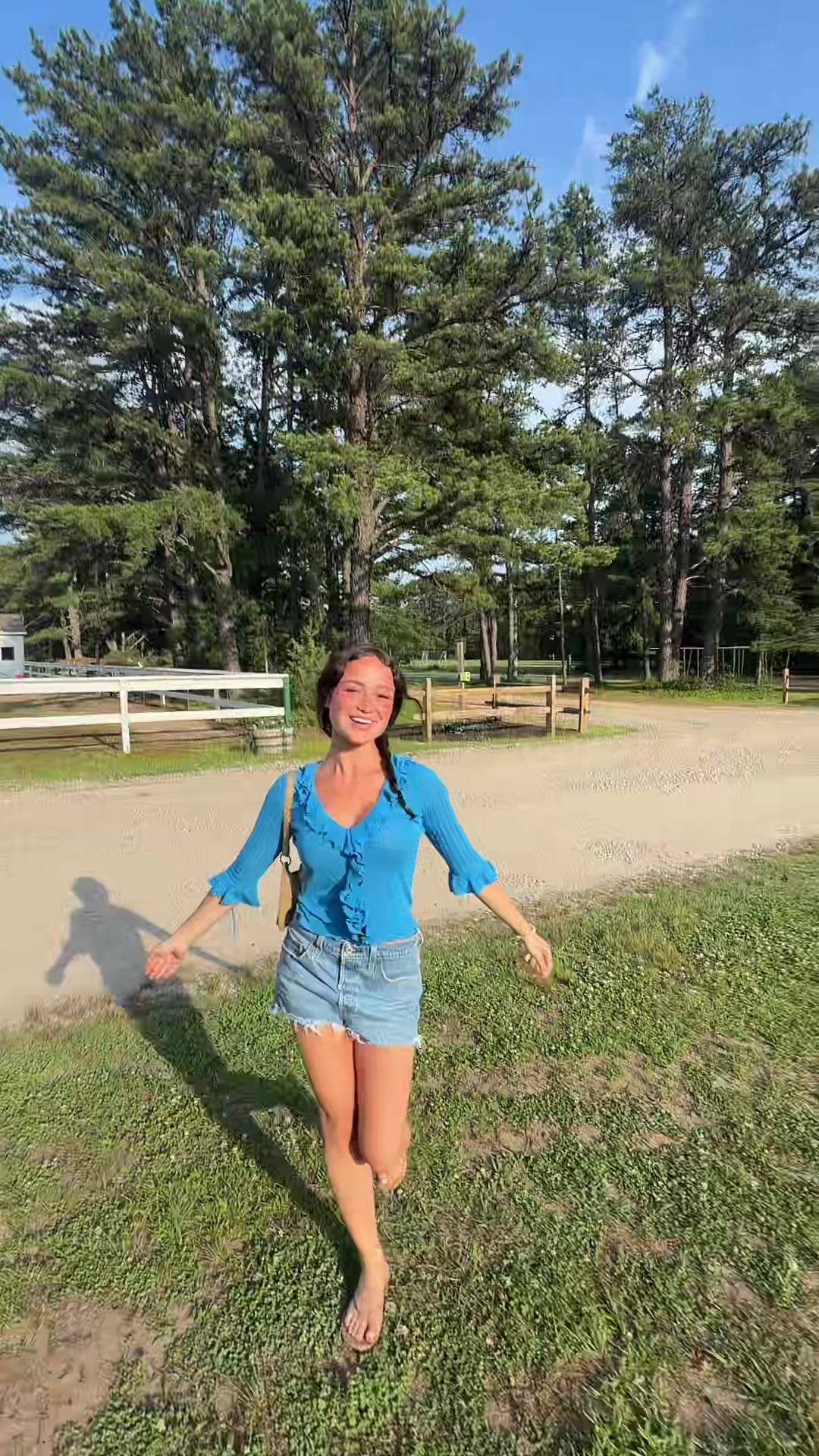 @elizabloom
