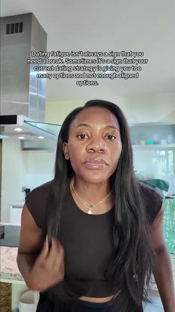 @Elite Dating Coach Monica