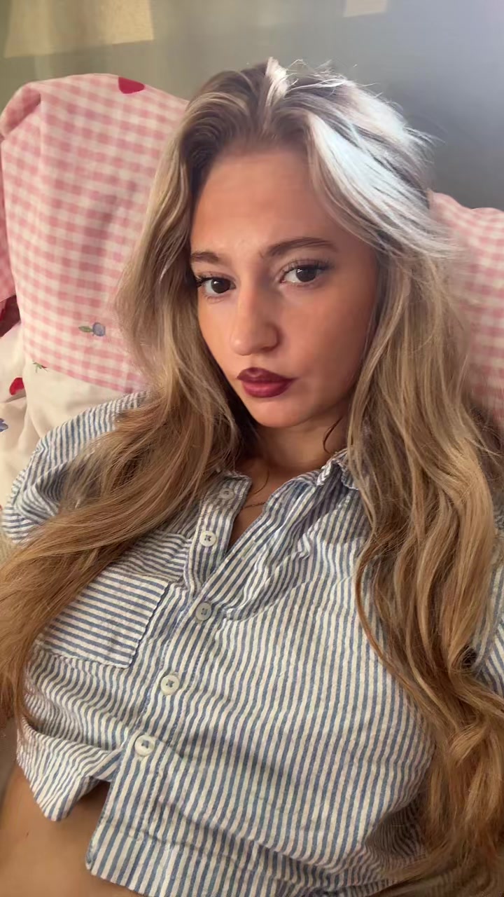 @Samantha