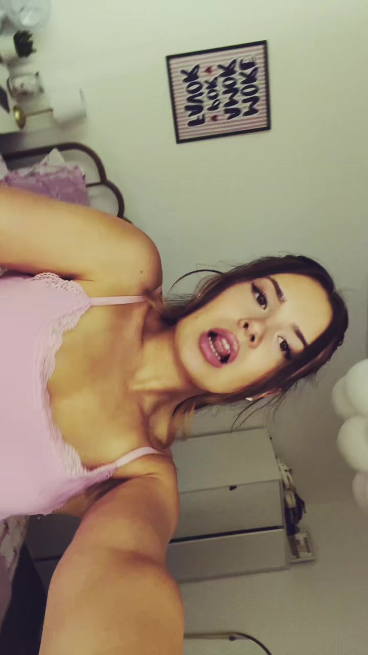 @Liv 🦄🩵🪸
