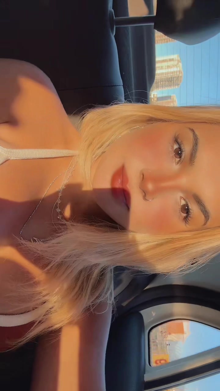 @Aylatoledo