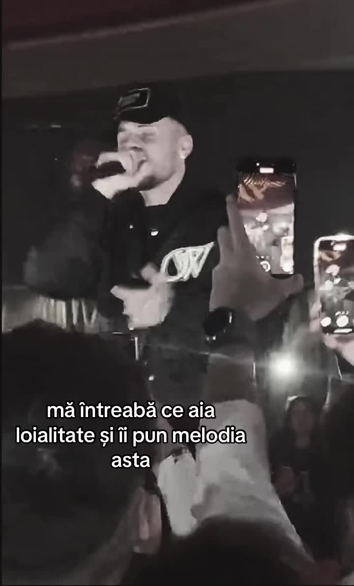 @lavibastea