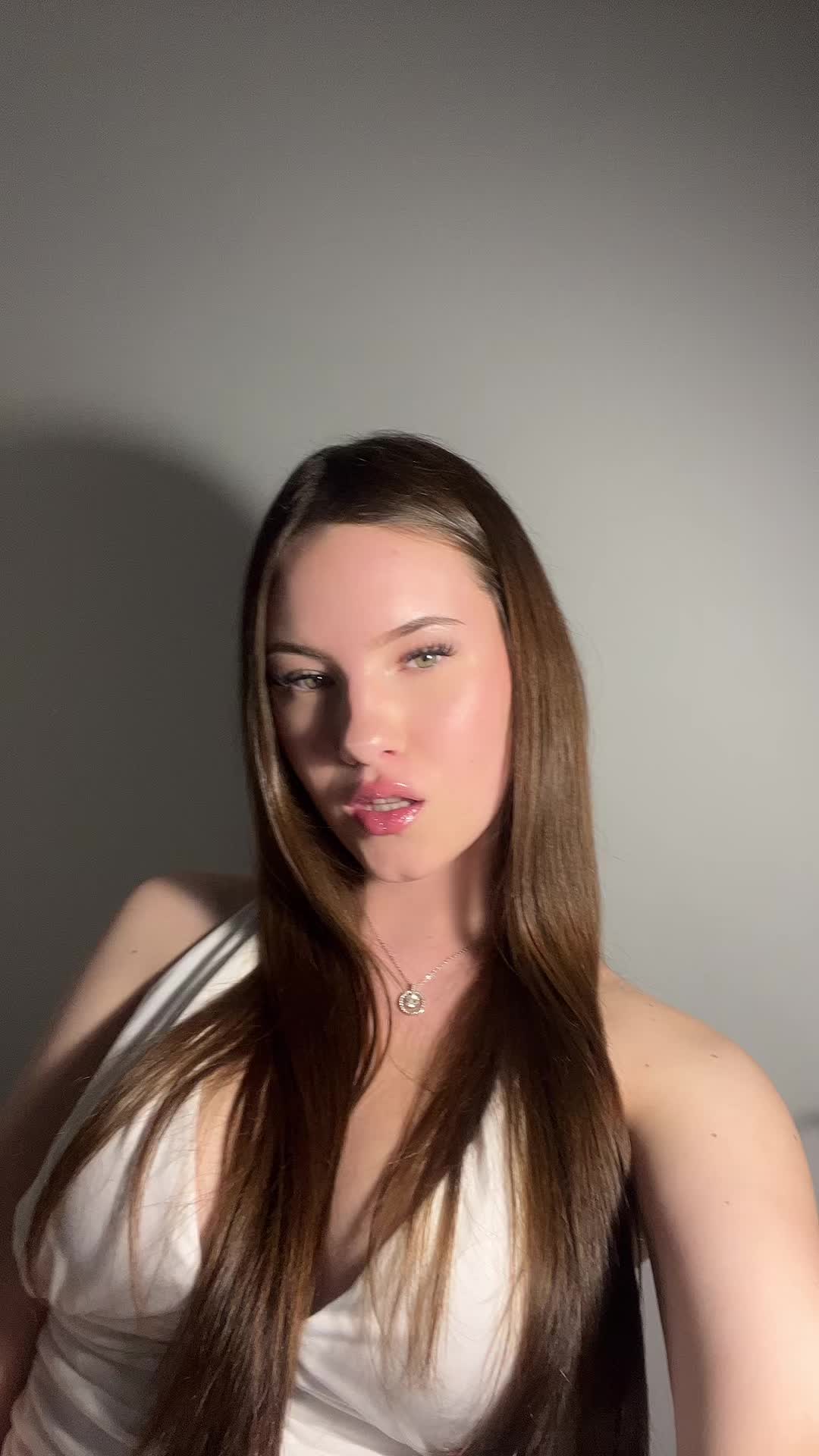 @𝒩ℯ𝓁𝒶