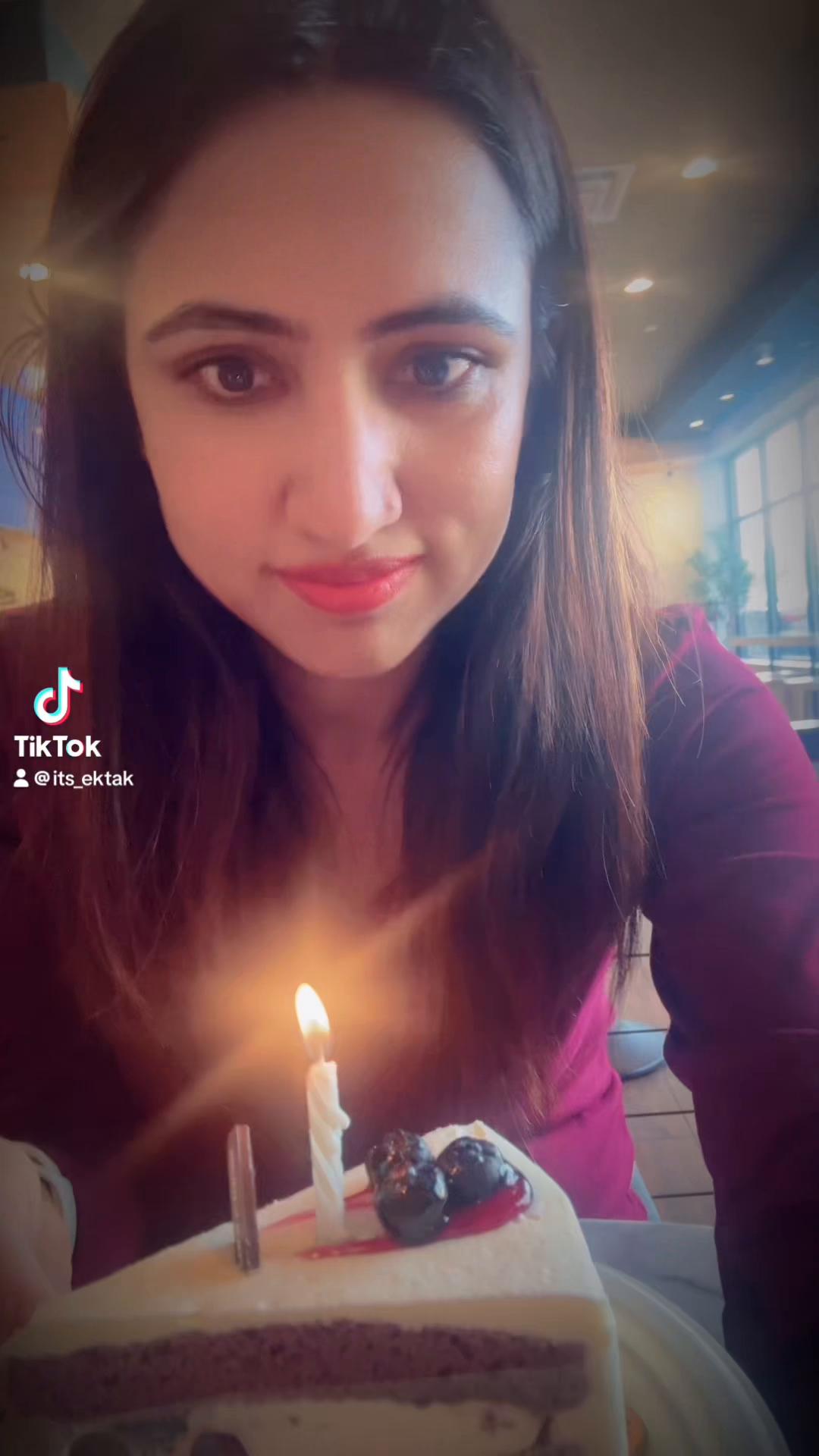 @its_ektak