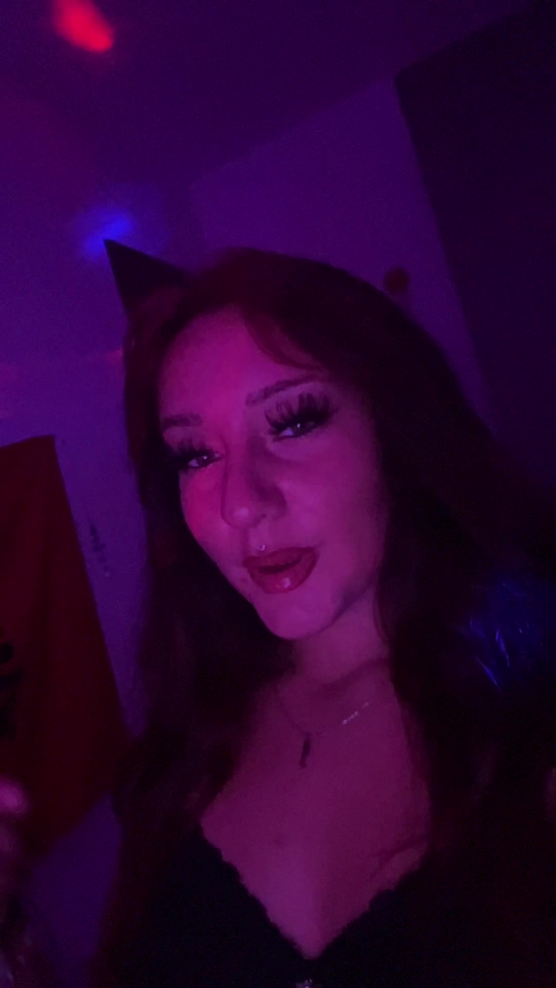 @333🪽