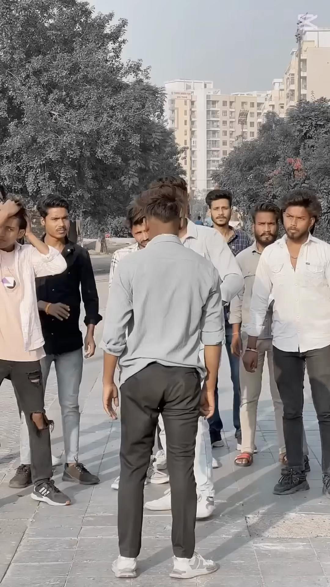 @ஈழத் 🤨 தமிழன்
