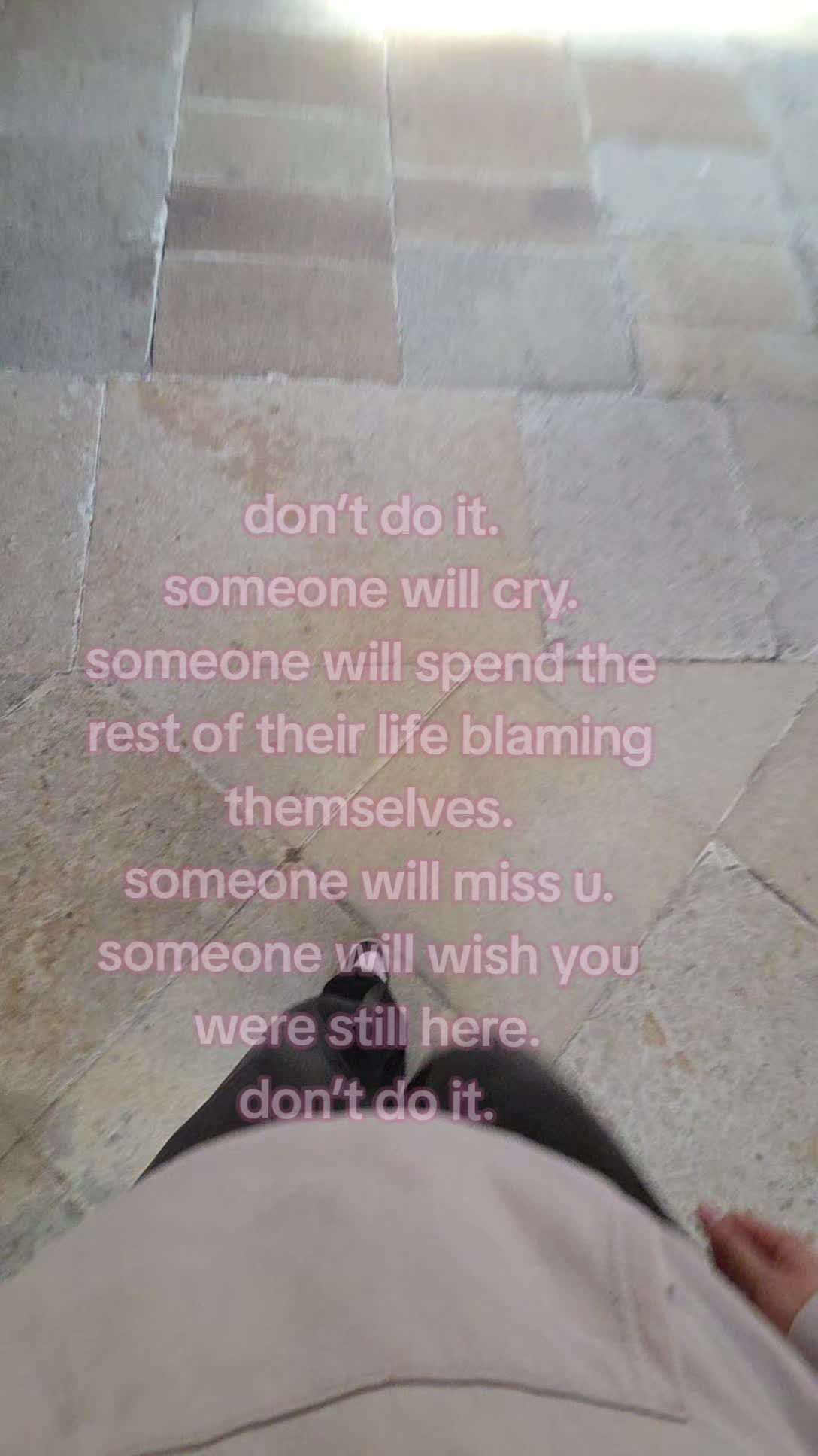 @🎭