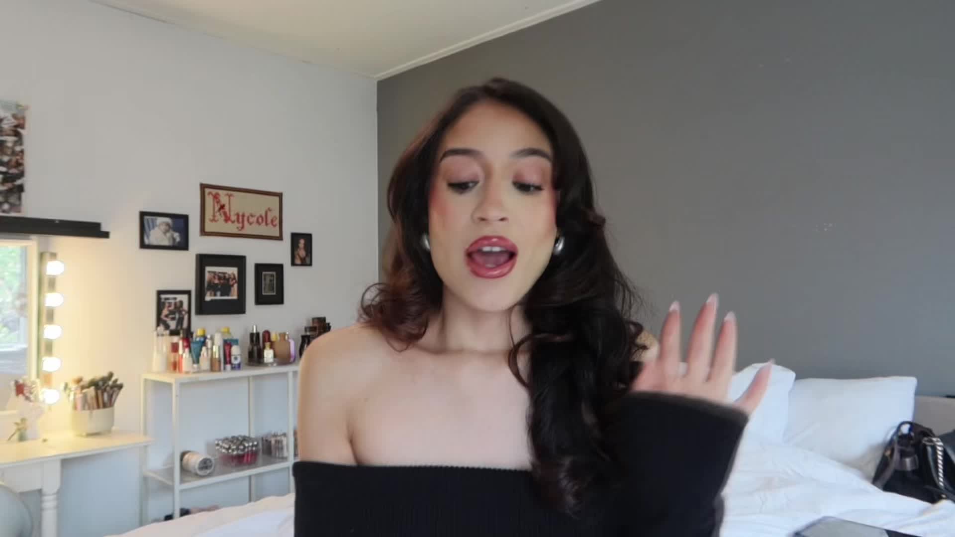@Nycolediass