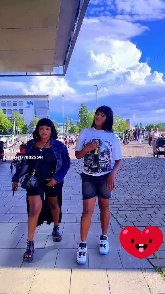 @prettybabyoneof🇩🇪🇳🇬😊😘