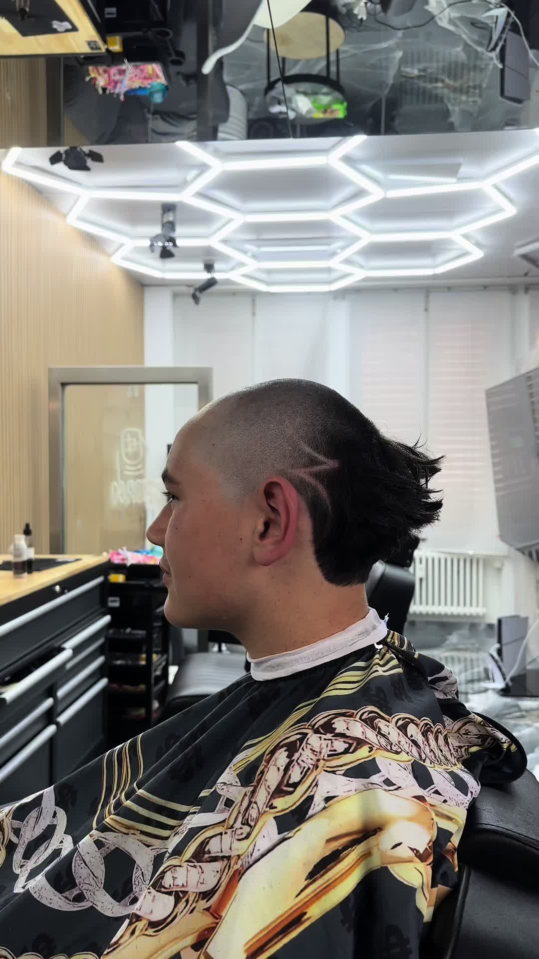 @Züri Barber and Beauty