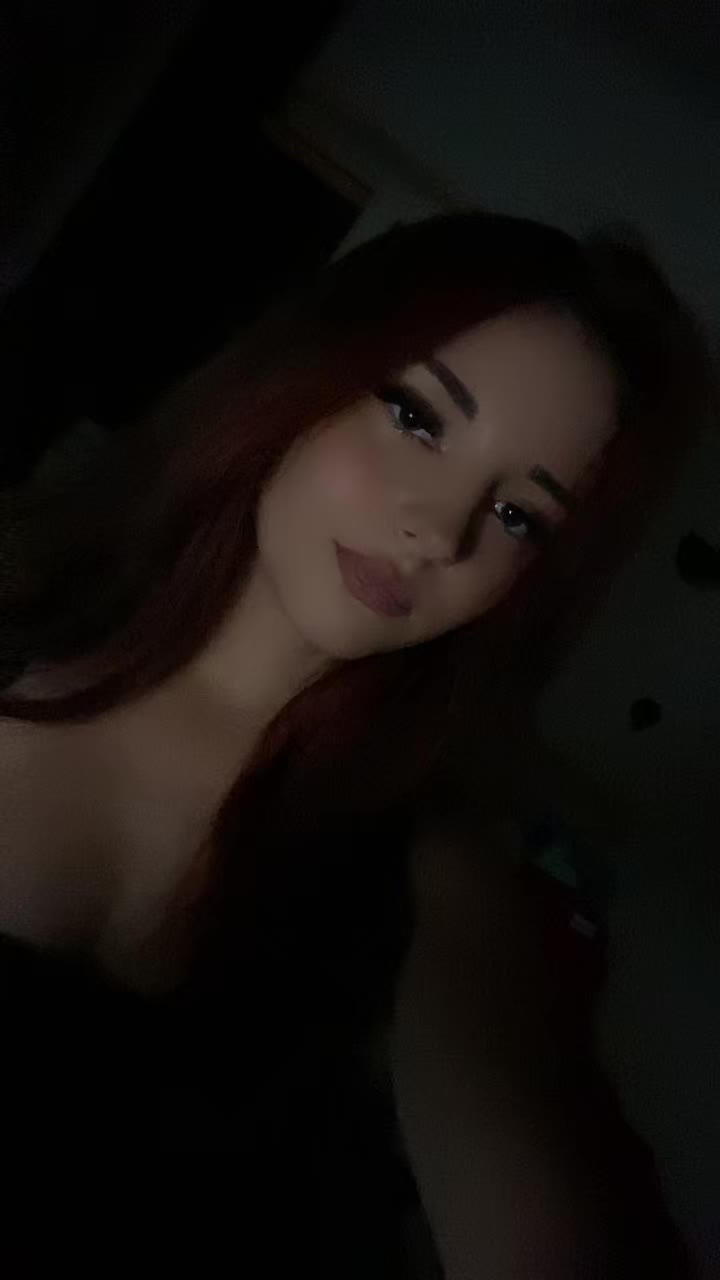 @𝓐𝓷𝓭𝓻𝓮𝓮𝓪🌺