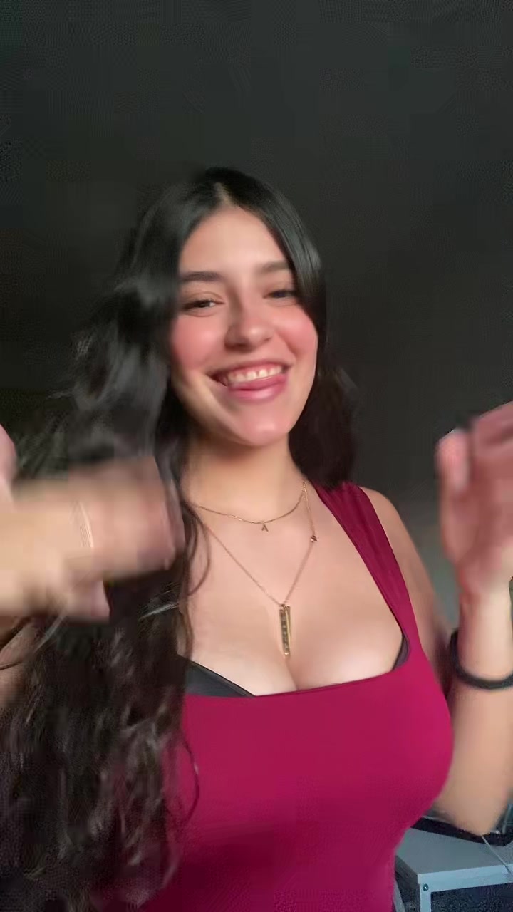 @Angeliita:)