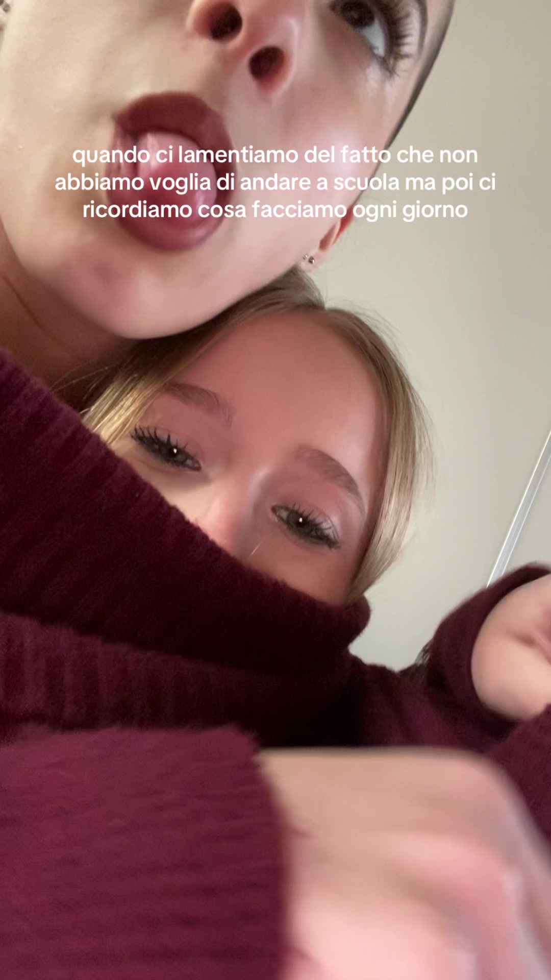 @nicole👻💕