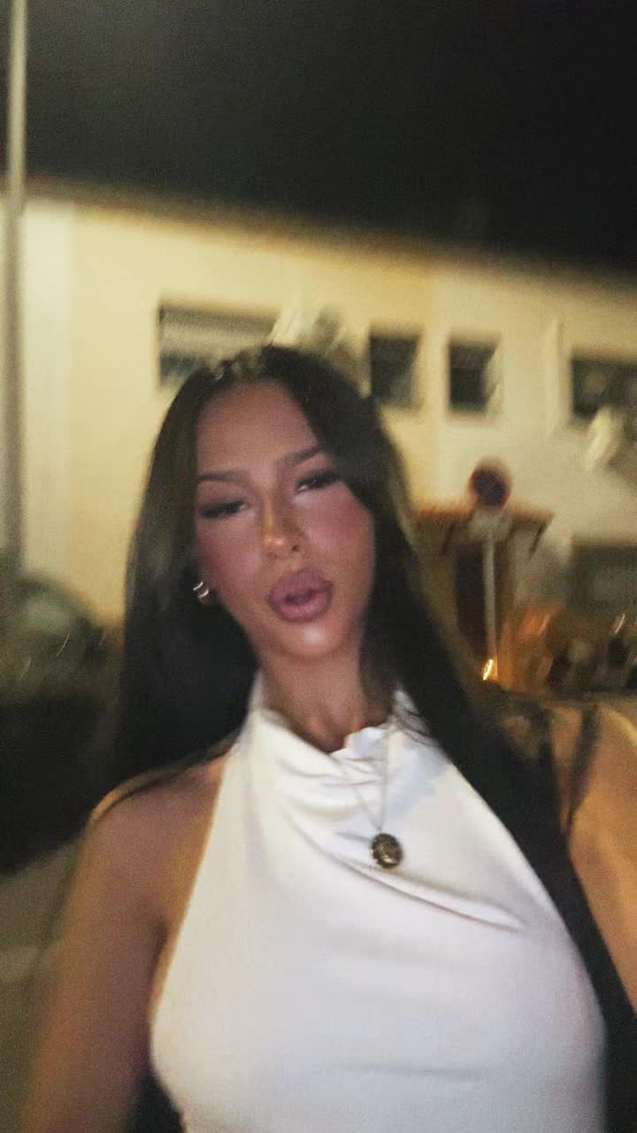 @macaareena18_