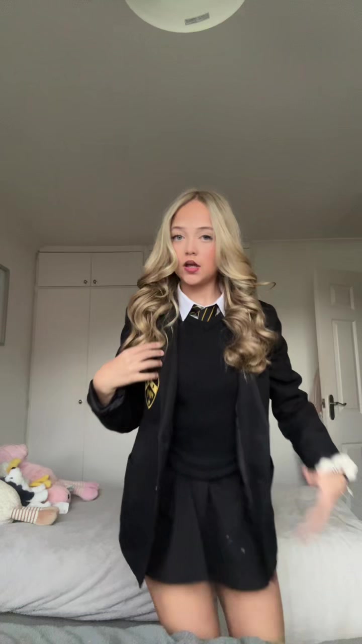 @𝒶𝓁𝒶𝓃𝓃𝒶𝓈 𝓅𝓇𝒾𝓋𝓋