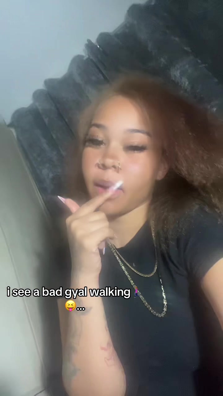 @Leahkaia•