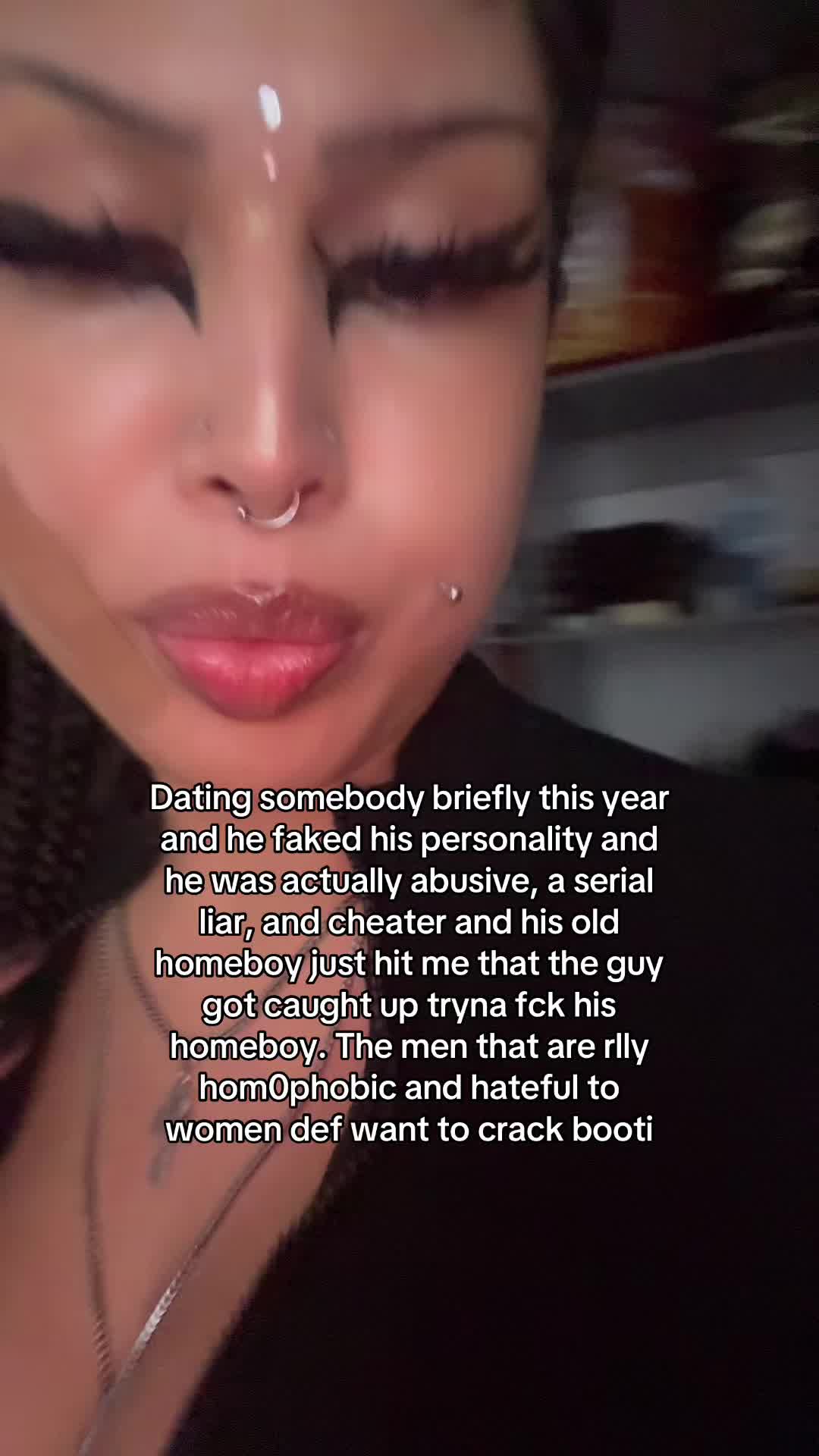 @️