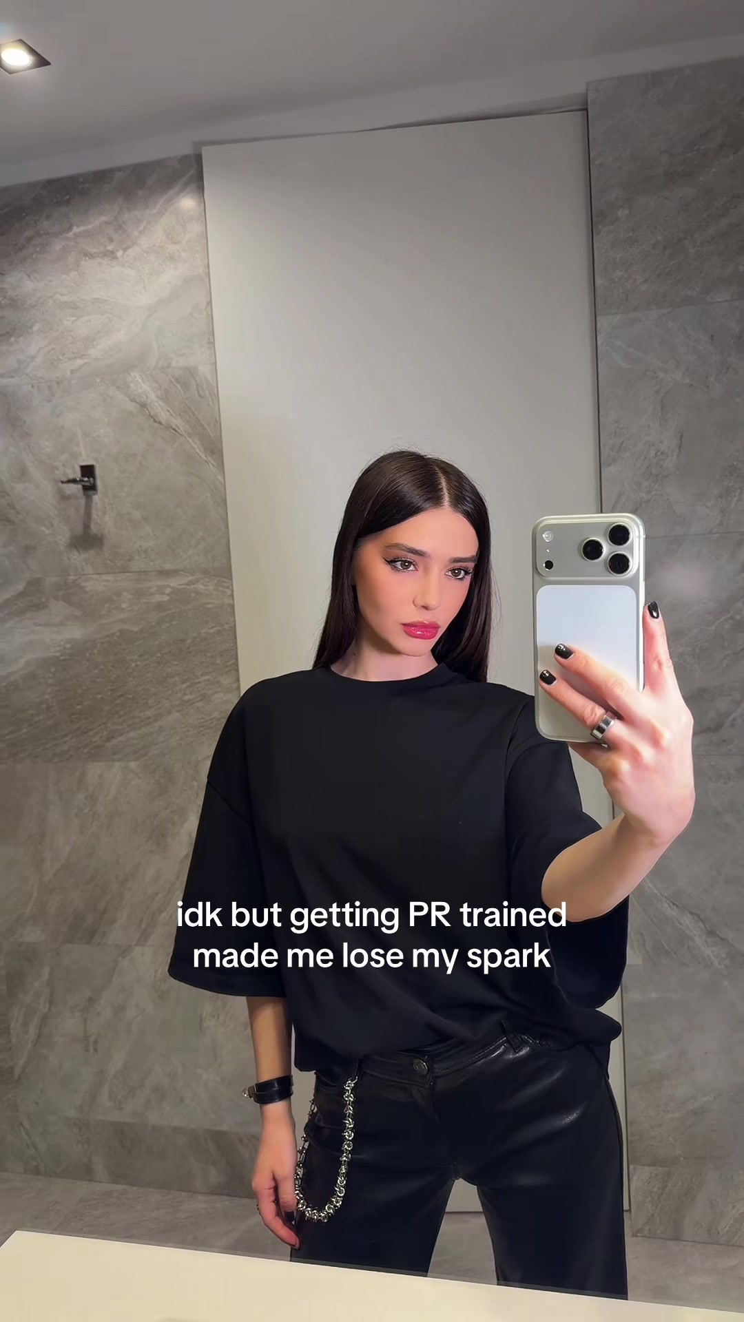 @Sefora
