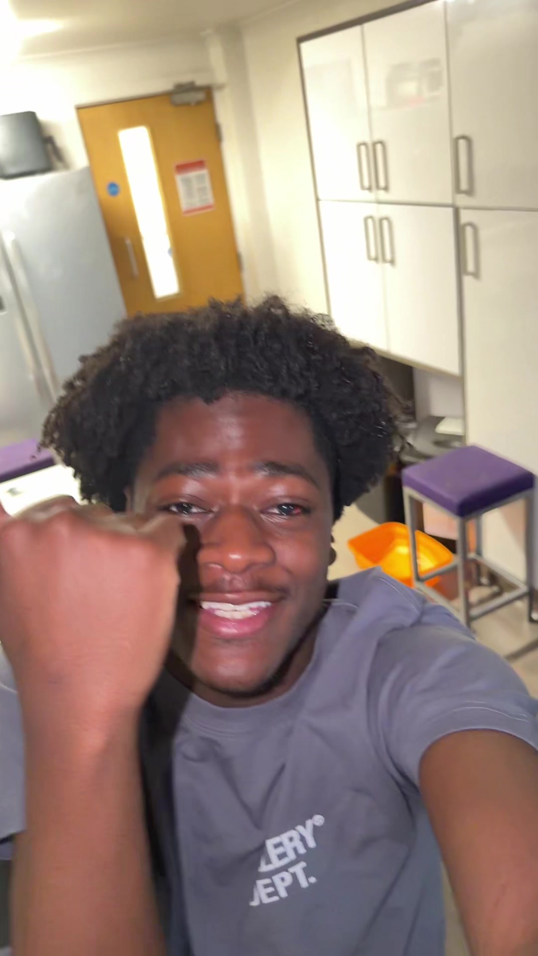 @TechBoy🛍️