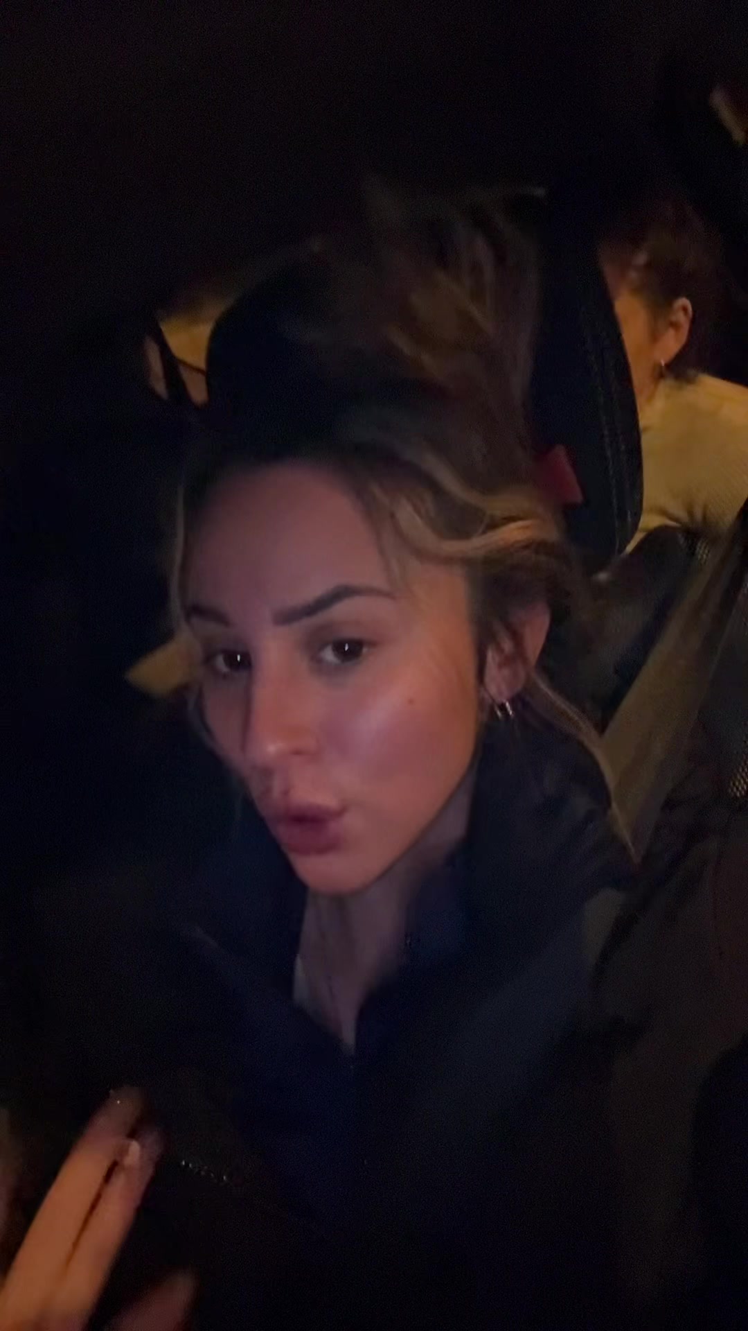 @Isaamr18