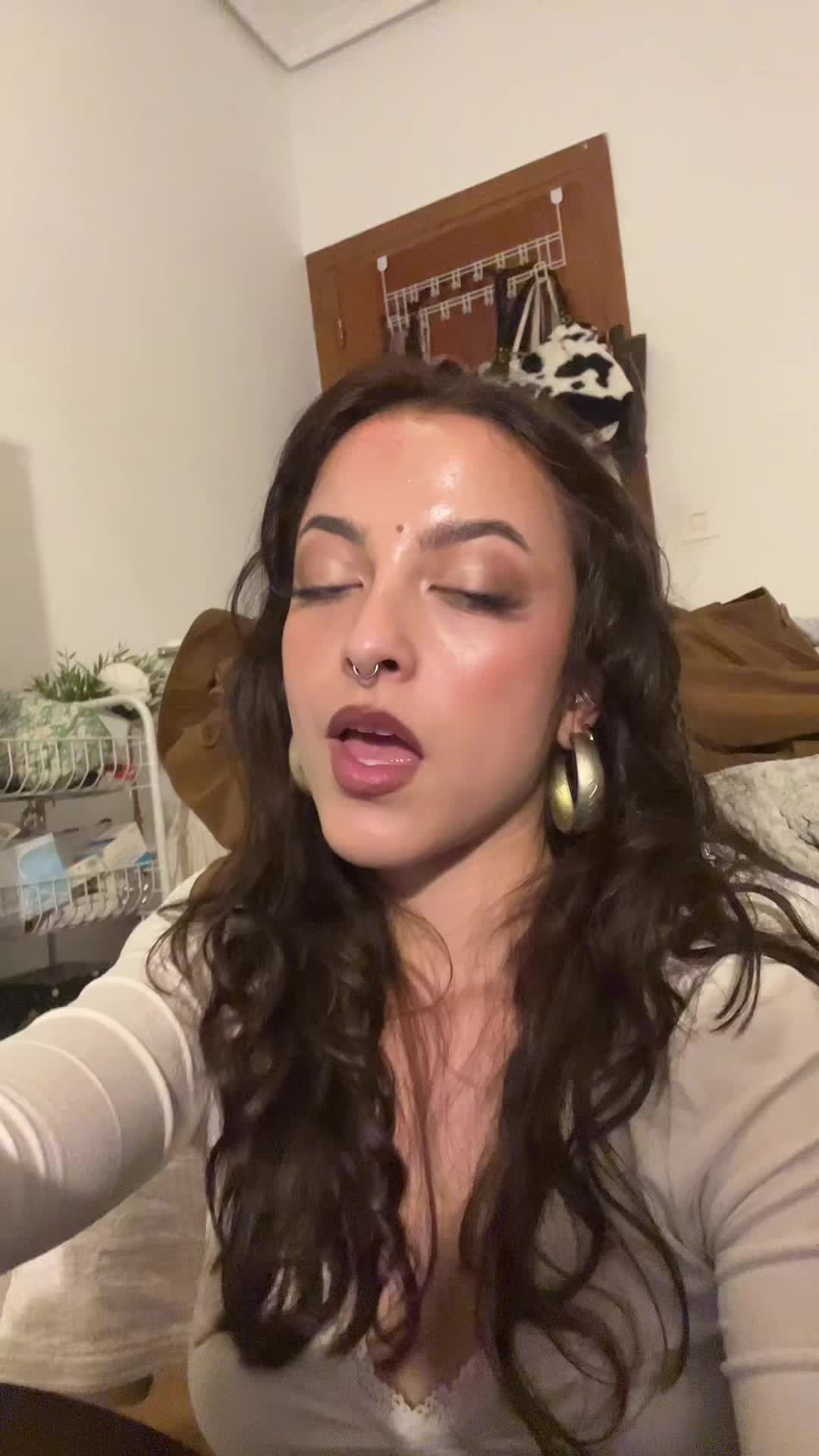 @lajenni4friends