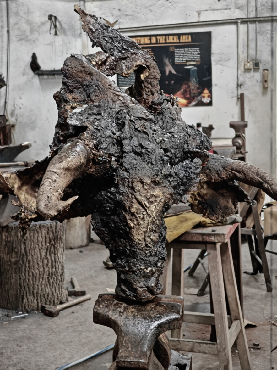 @Eamonn Higgins Sculpture