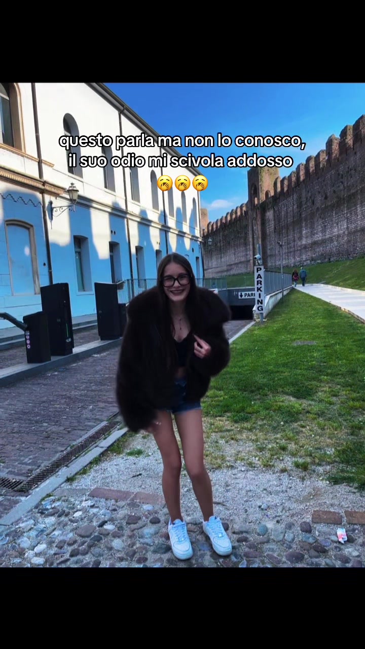 @𝓖