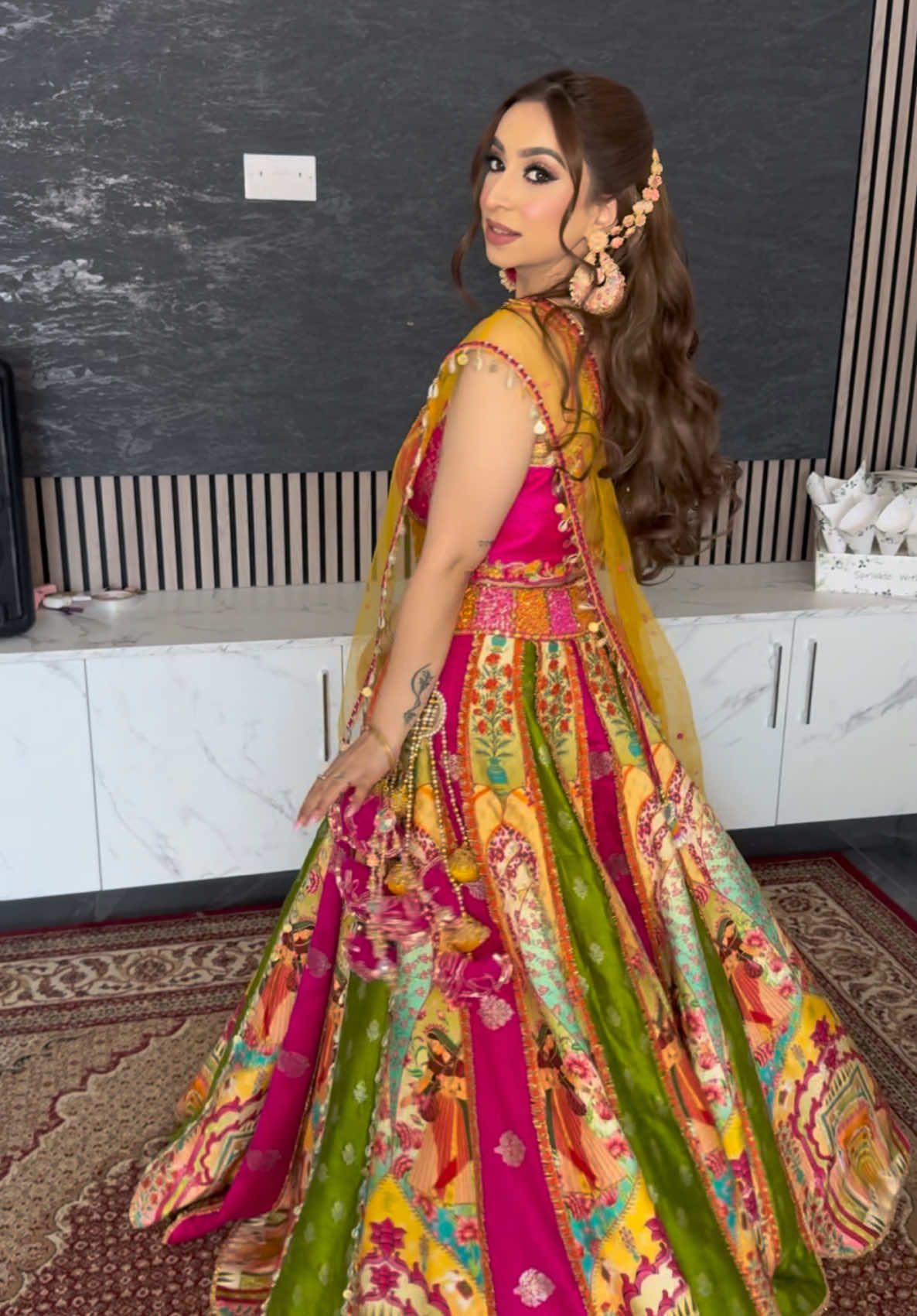 @makeoverbyavneet