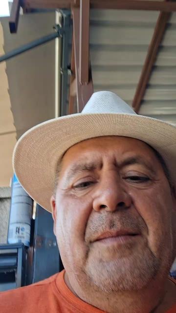 @REY DE LA SANDIA