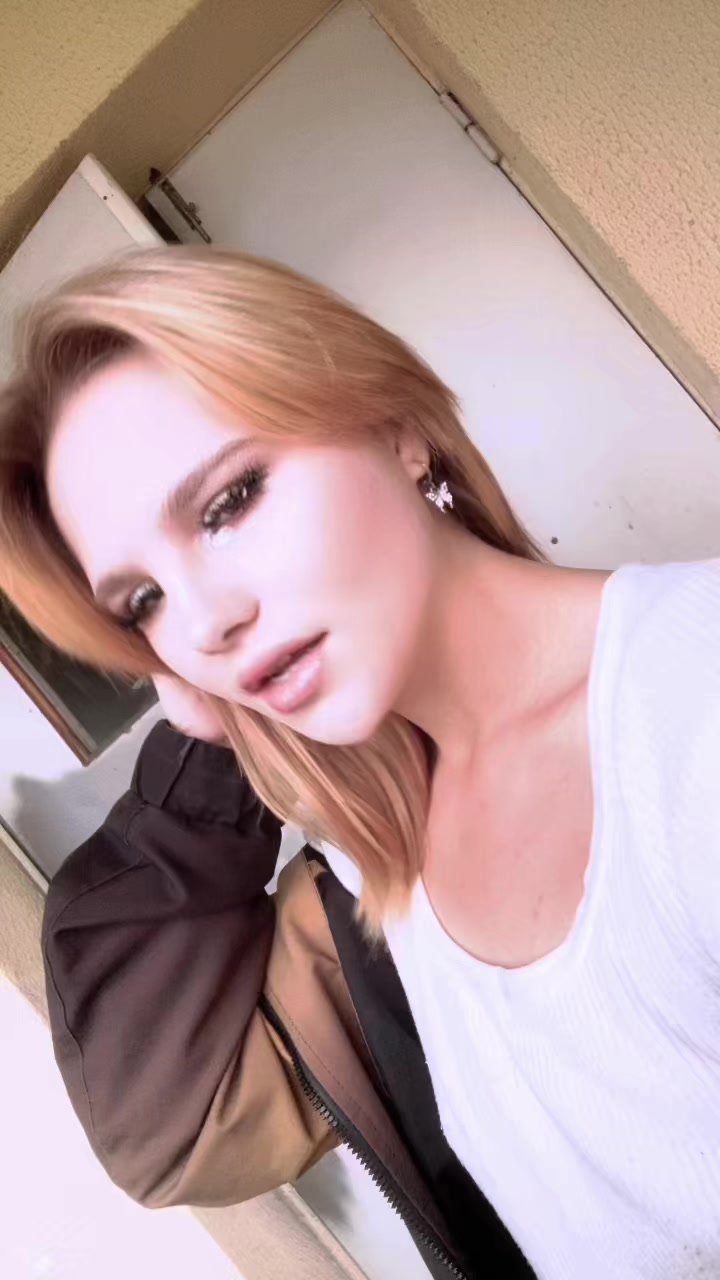 @Тгк: Маня