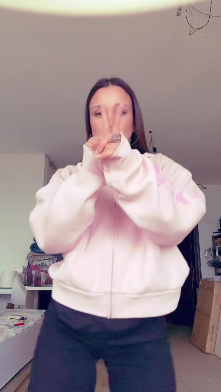 @Sisyyyyy