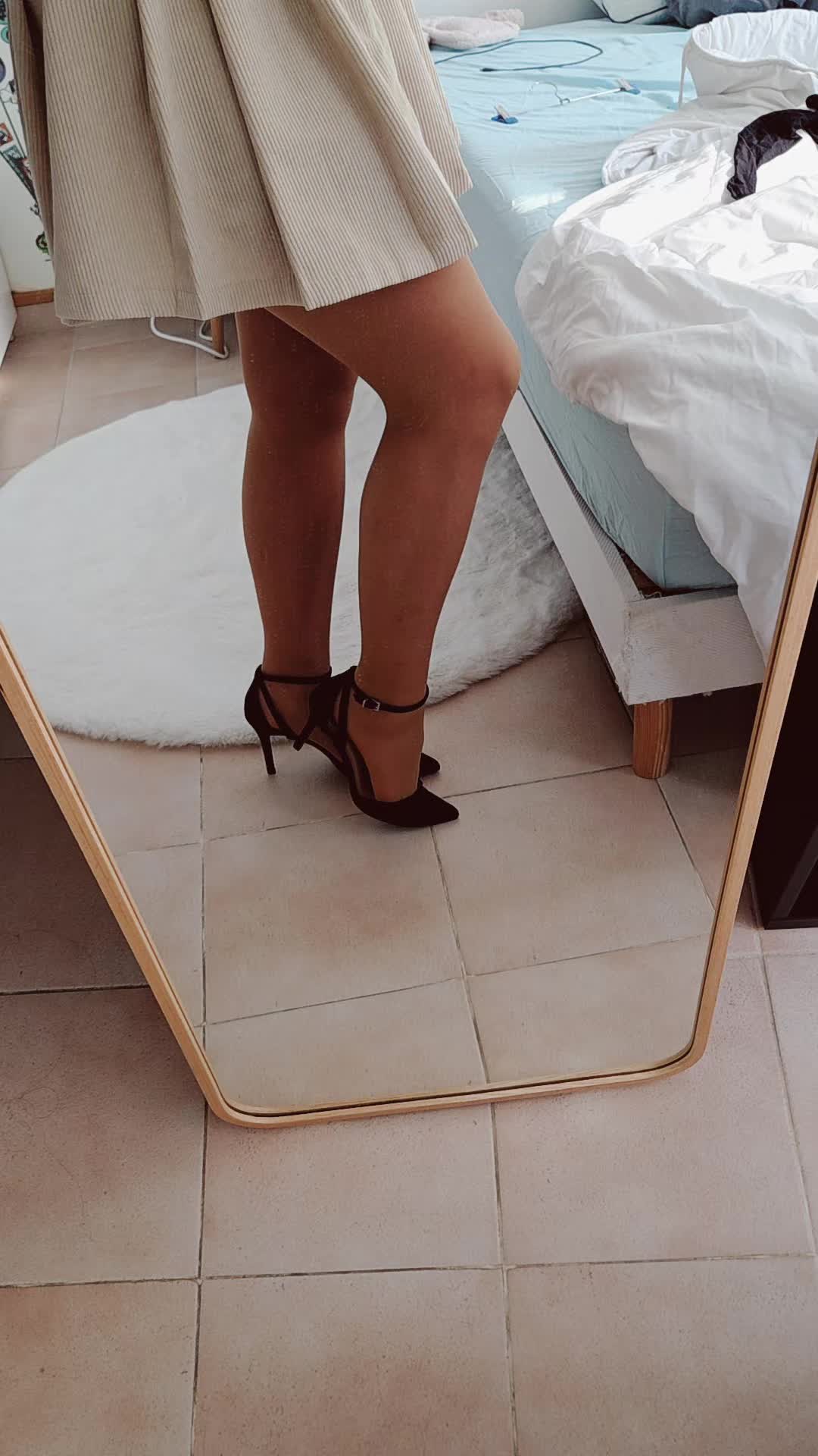 @Candytoesx