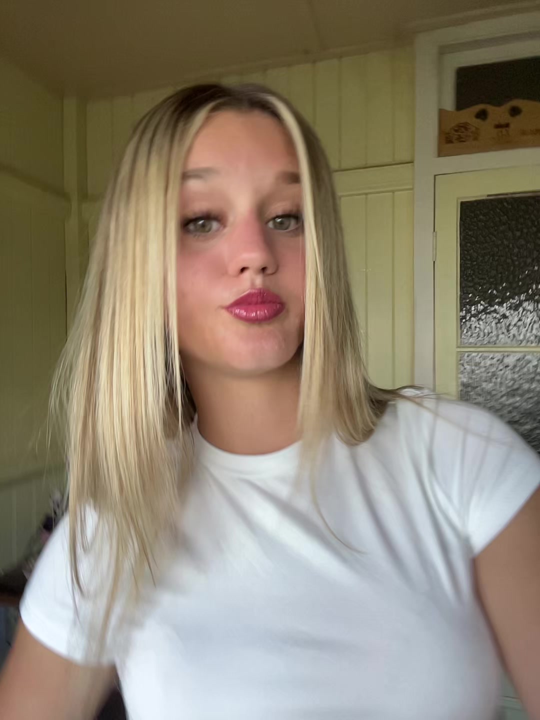@isabellehetherington