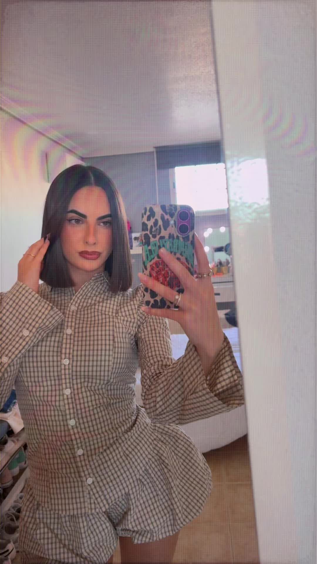 @Noemí