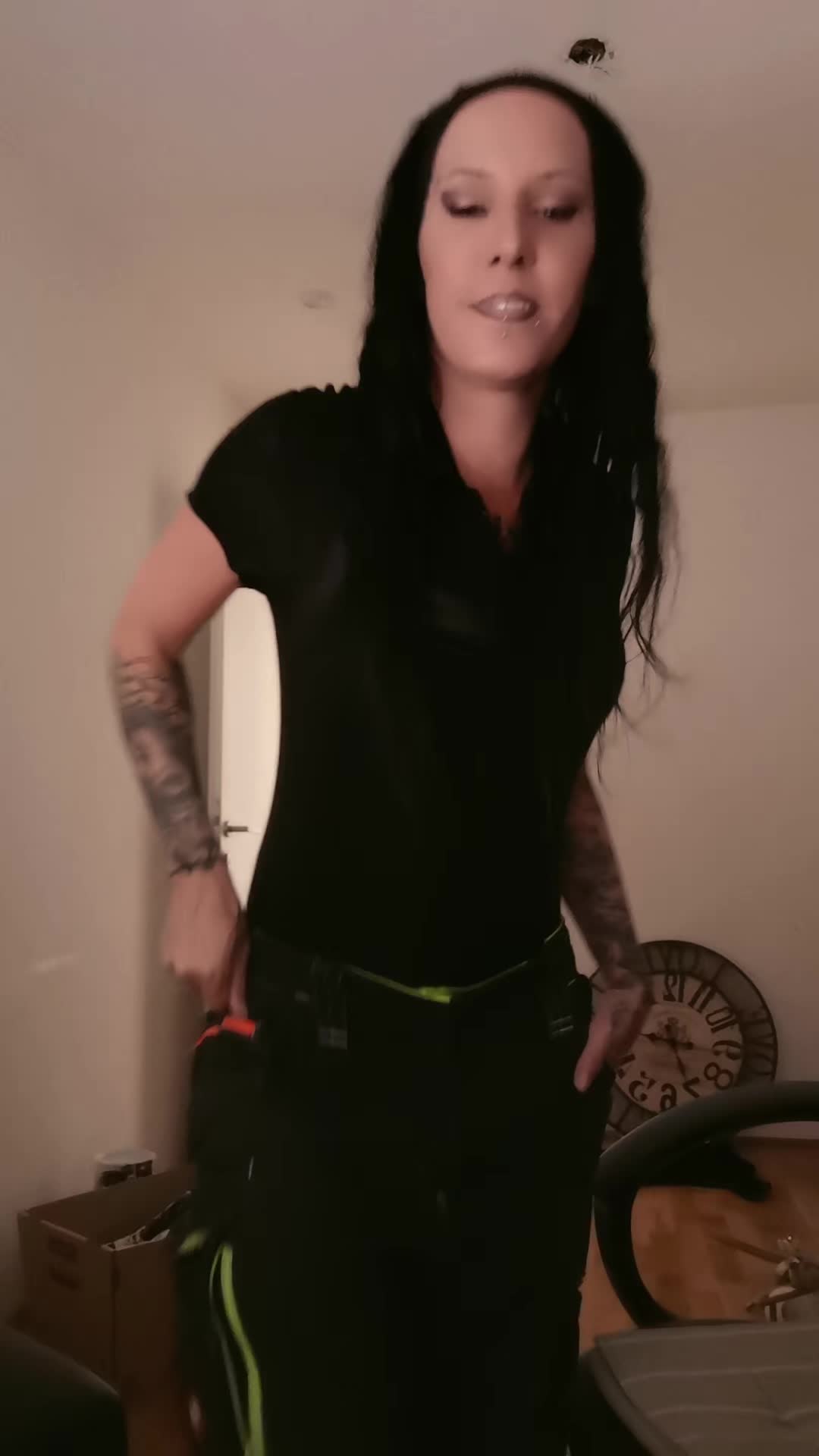 @⛧ ScHwaRzeSLeDeRLuDeR⛧