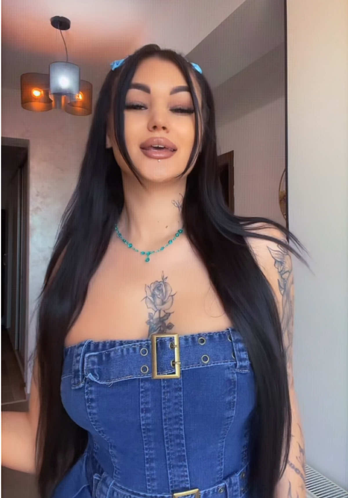 @Vlada