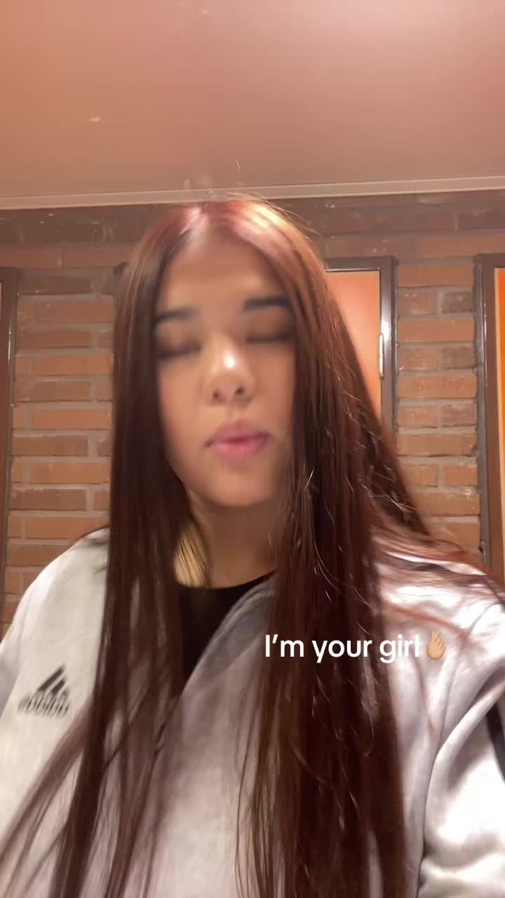 @𝓜🦢♾️