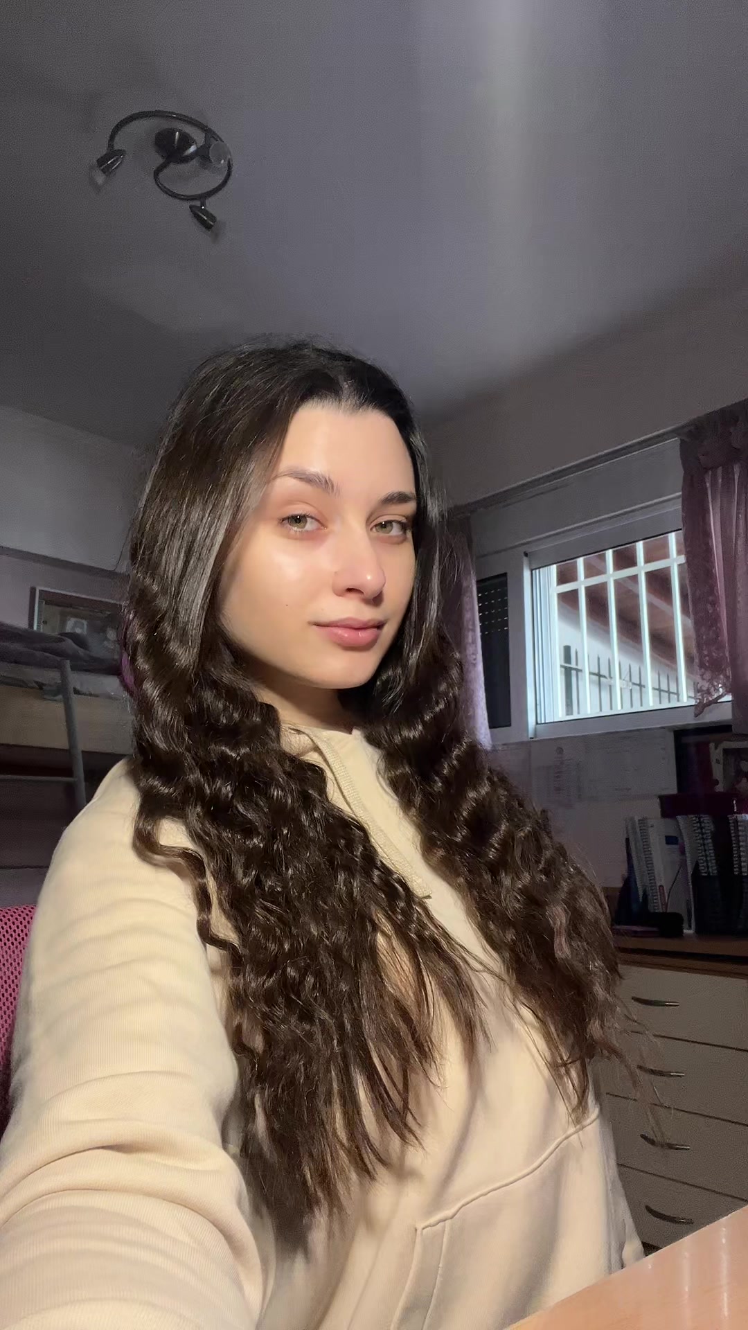 @👸