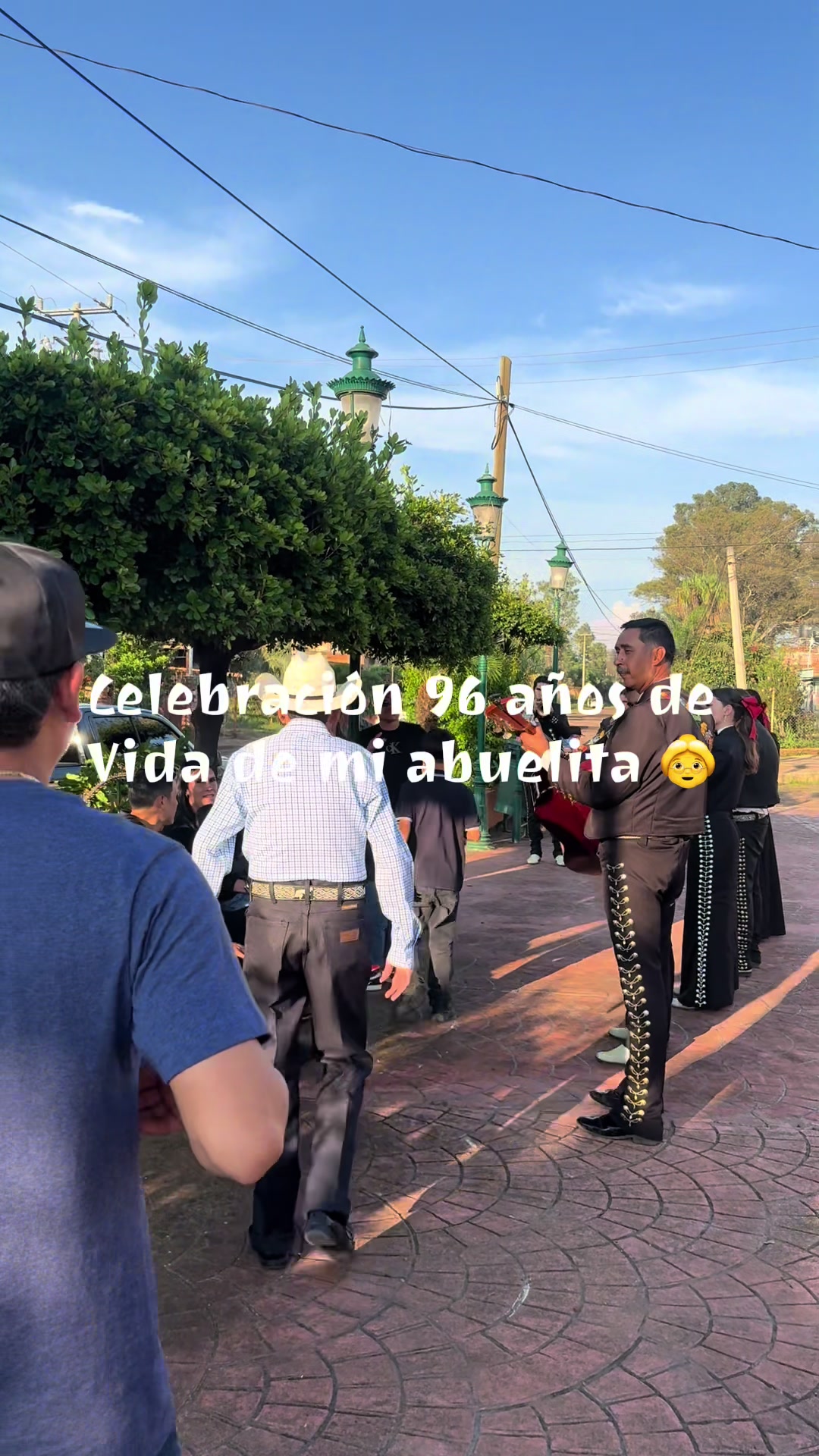@Ale✨