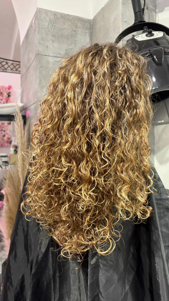 @Hairbeautycandida✨