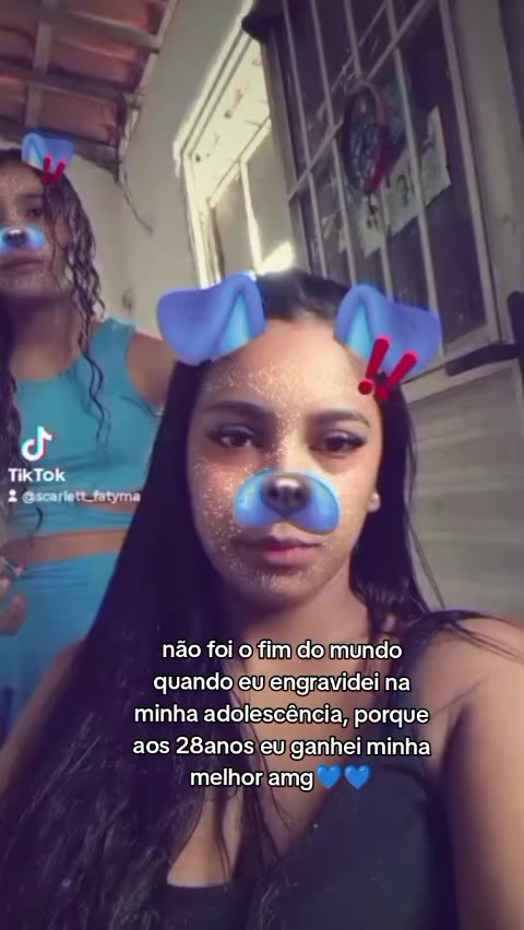 @scarlett_Estefane