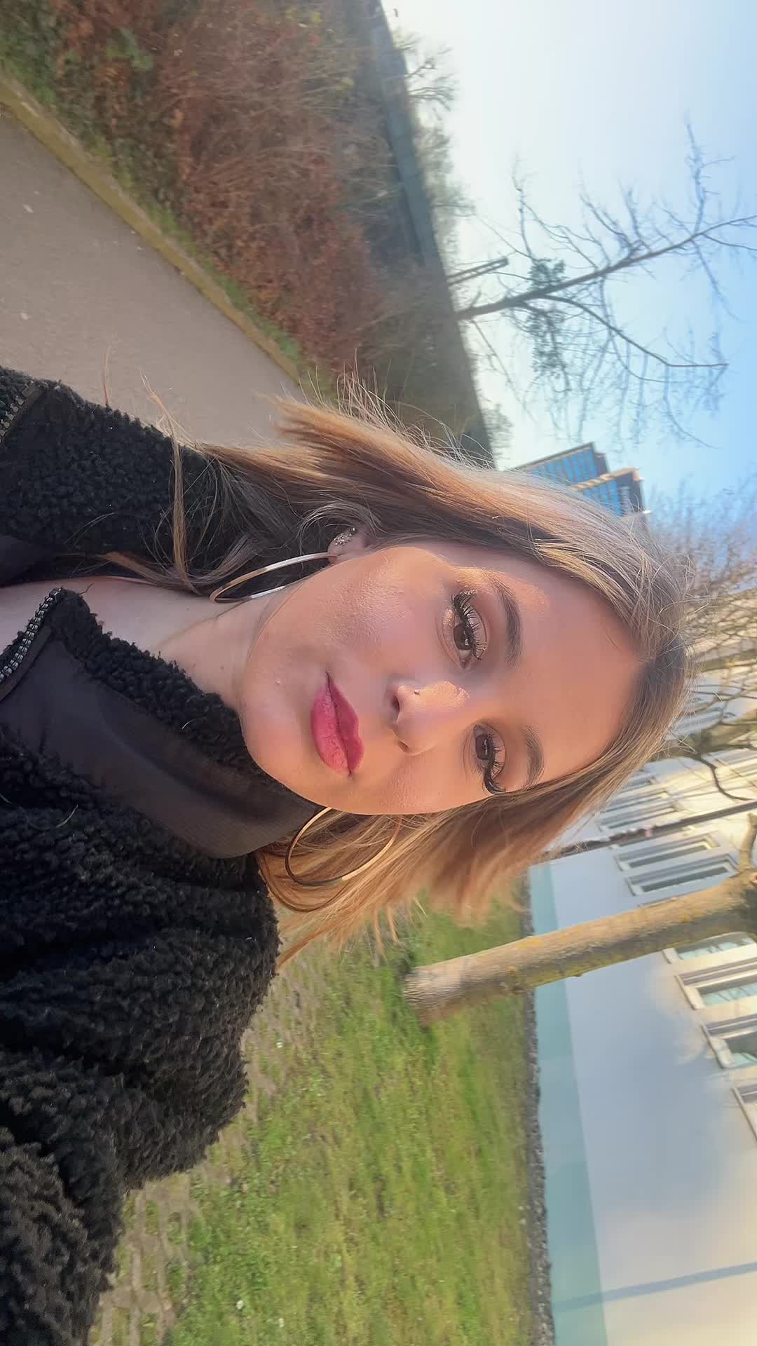 @angi
