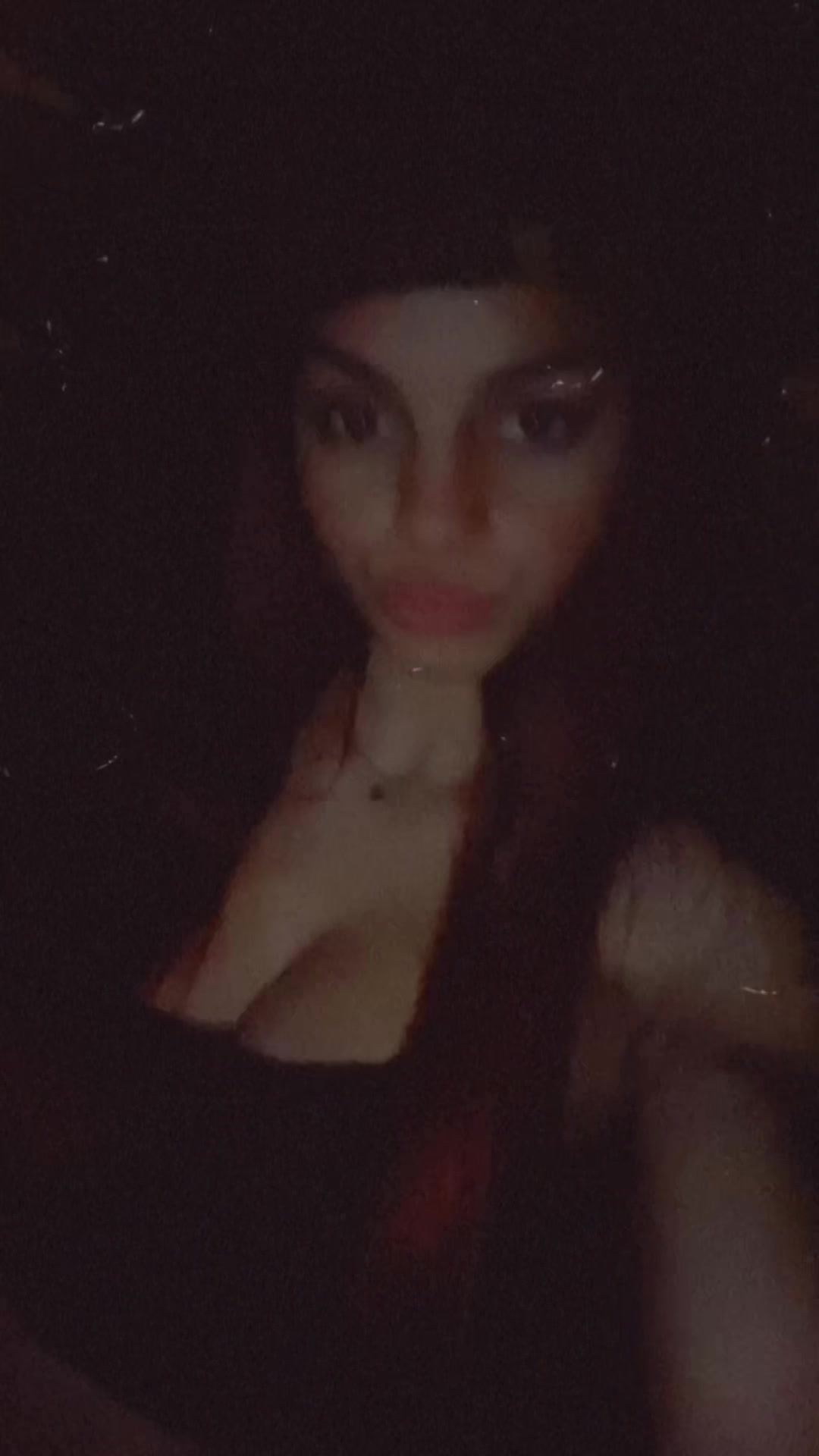 @Gaby _Darius _