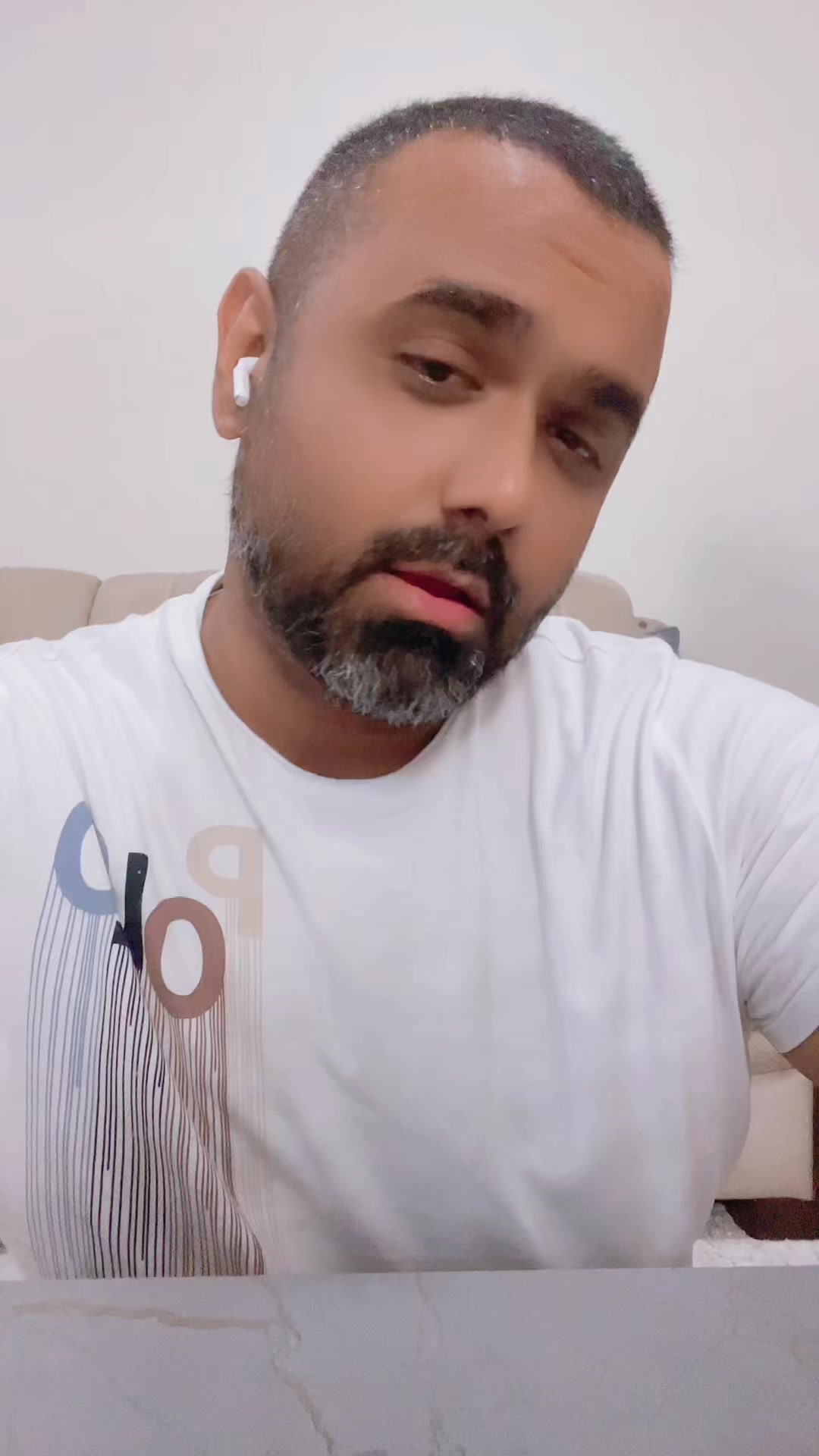 @iduissak