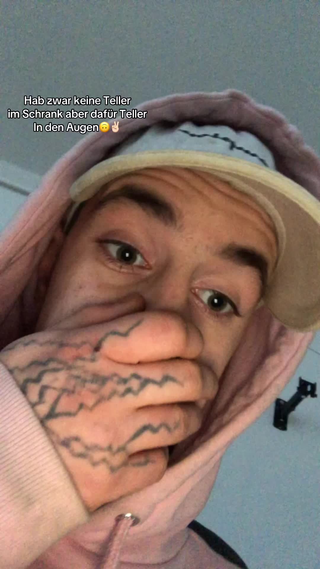 @`