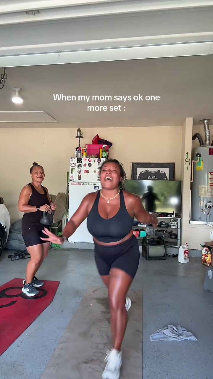 @Breanna Pippen aka Mommy B